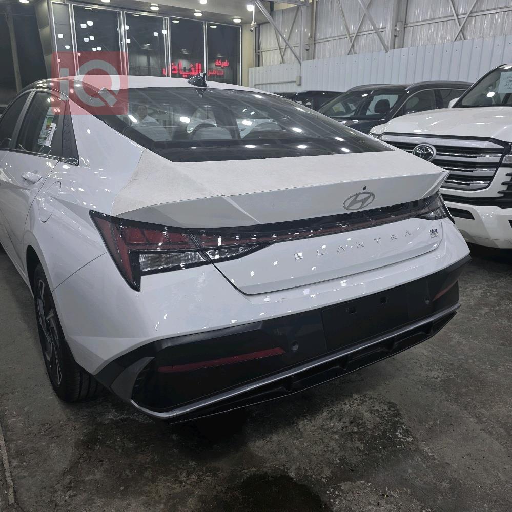 هيونداي النترا